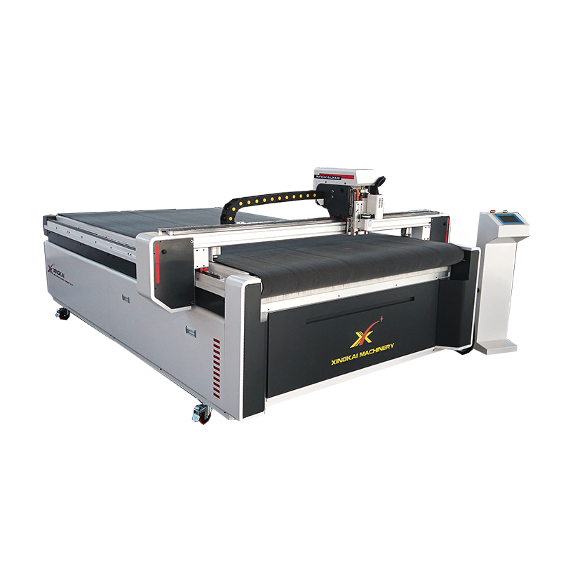 XK-1625/30自動(dòng)送料振刀切割機(jī)