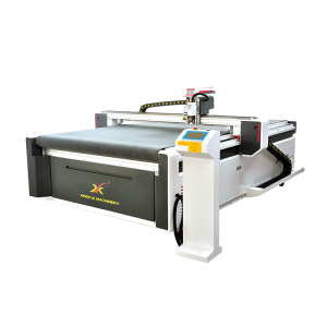 XK-1615自動(dòng)送料振刀切割機(jī)